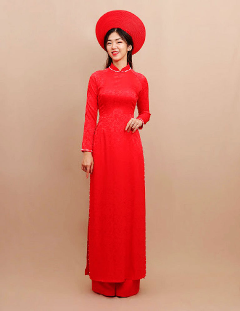 TRAN Tailor  Xưởng váy cưới Hà Nội  Váy cưới màu đỏ Màu đỏ luôn là gam màu  tạo sự nổi bật nhất thuộc bộ màu nóng nên những cô dâu