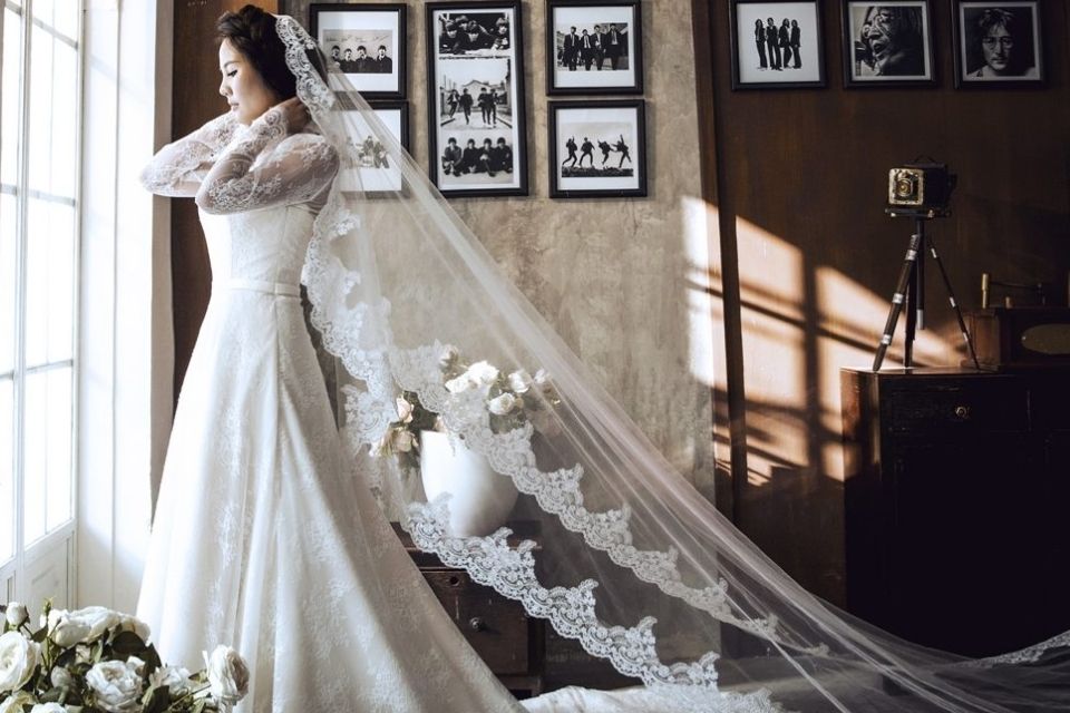 Những bộ váy cưới xa xỉ của dàn sao châu Á  Thời trang Sao  ZINGNEWSVN