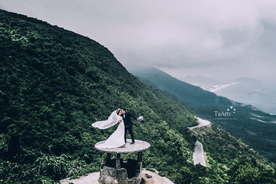 Địa điểm chụp ảnh cưới đẹp tại đèo Hải Vân - Ảnh minh họa: Internet