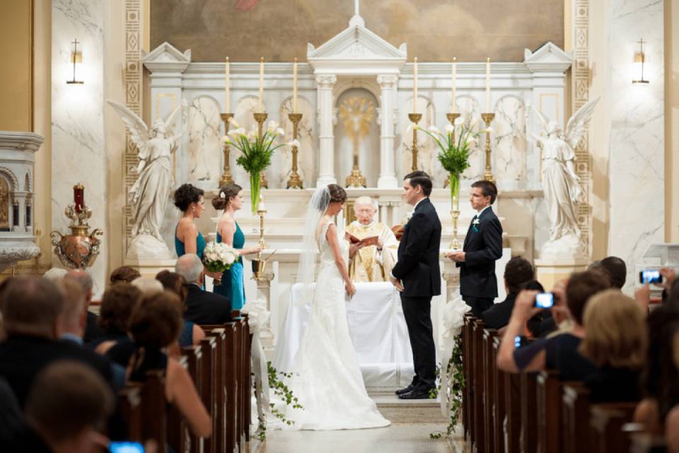 Nghi thức lễ cưới nhà thờ